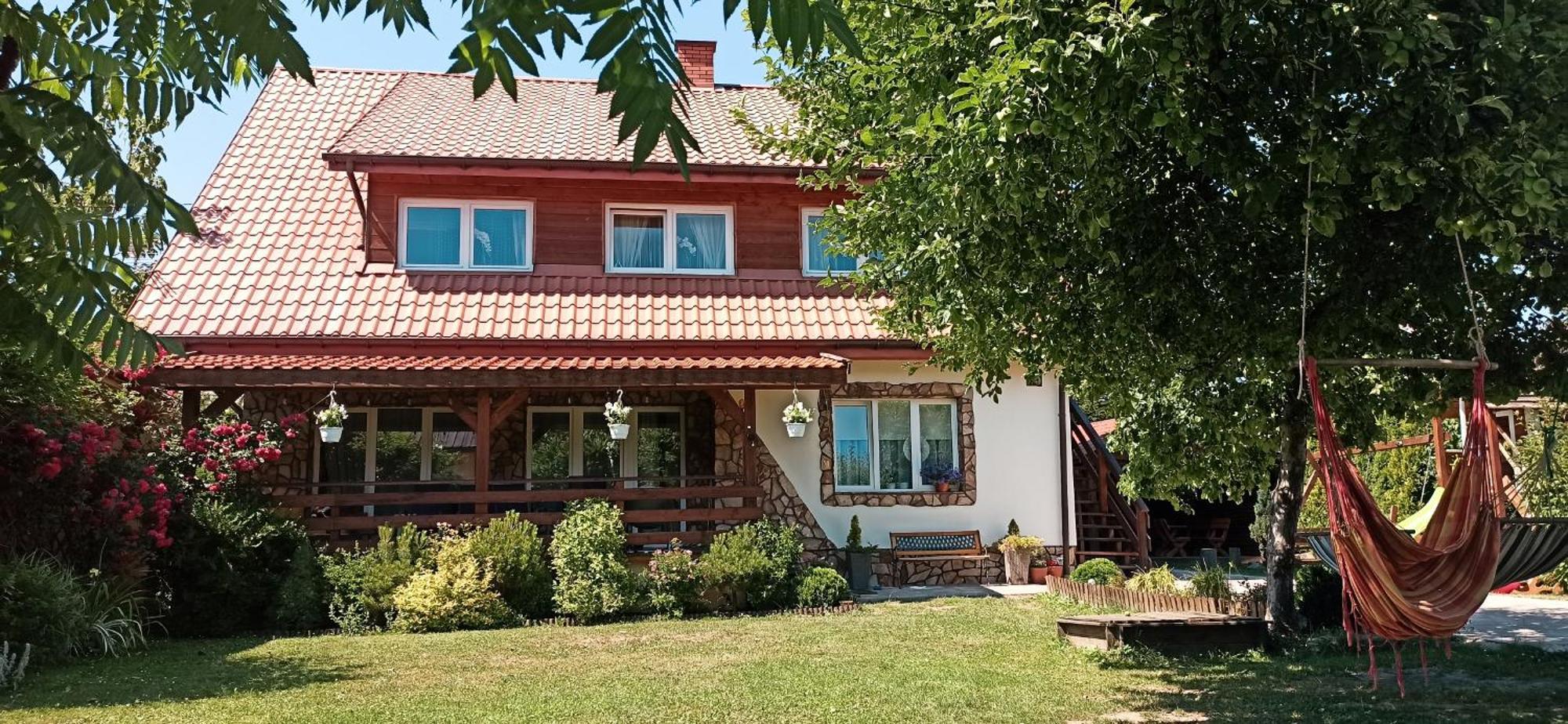 Rodzinny Zakatek "U Gluszkow" Bieszczady Myczkowce Esterno foto