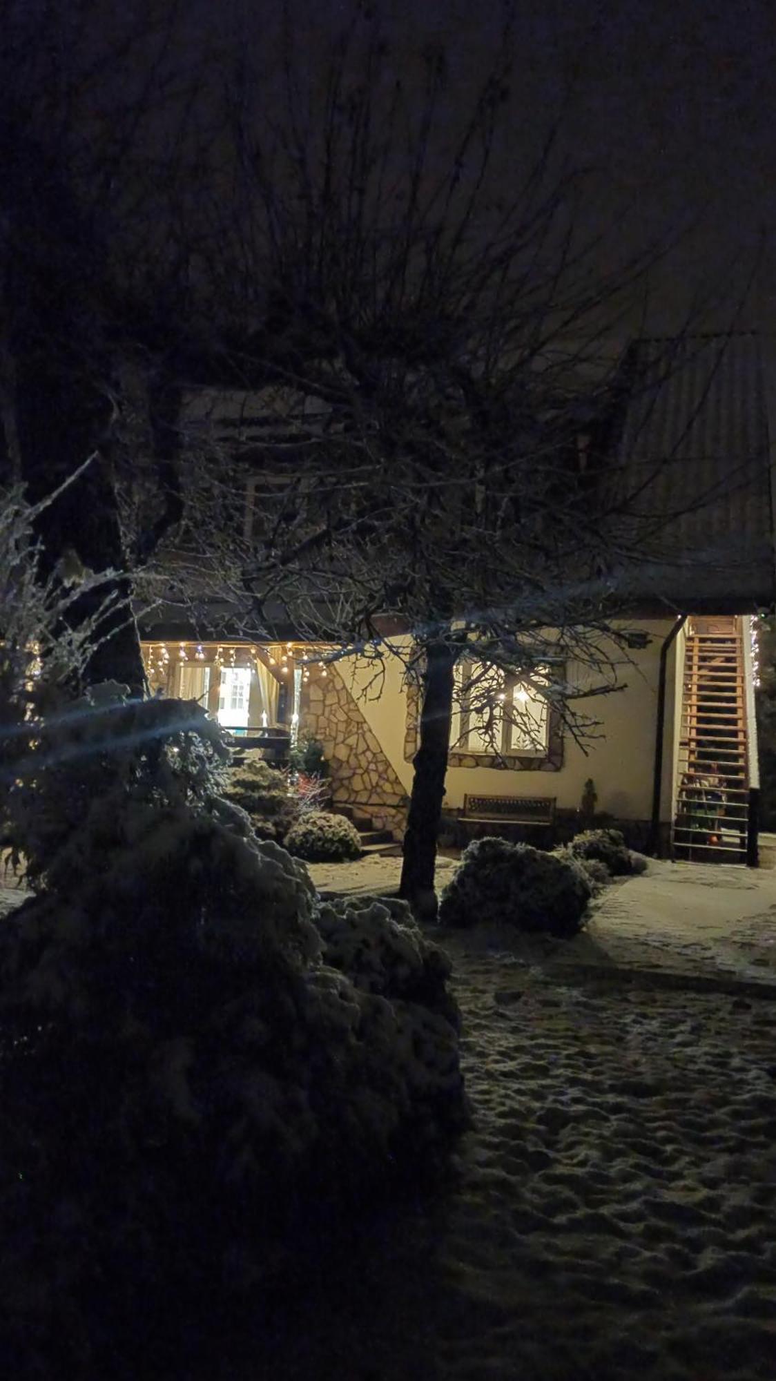 Rodzinny Zakatek "U Gluszkow" Bieszczady Myczkowce Esterno foto