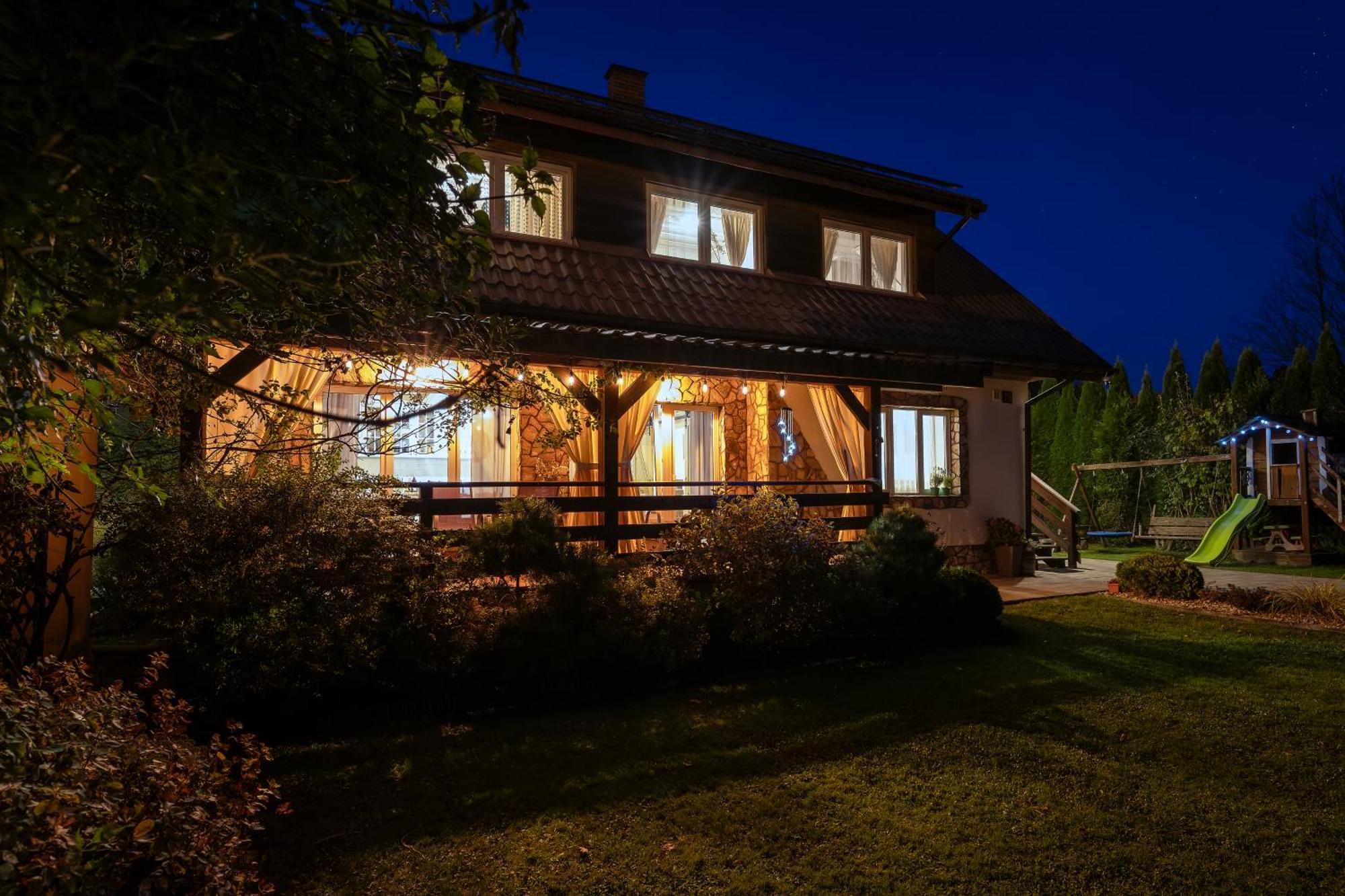 Rodzinny Zakatek "U Gluszkow" Bieszczady Myczkowce Esterno foto